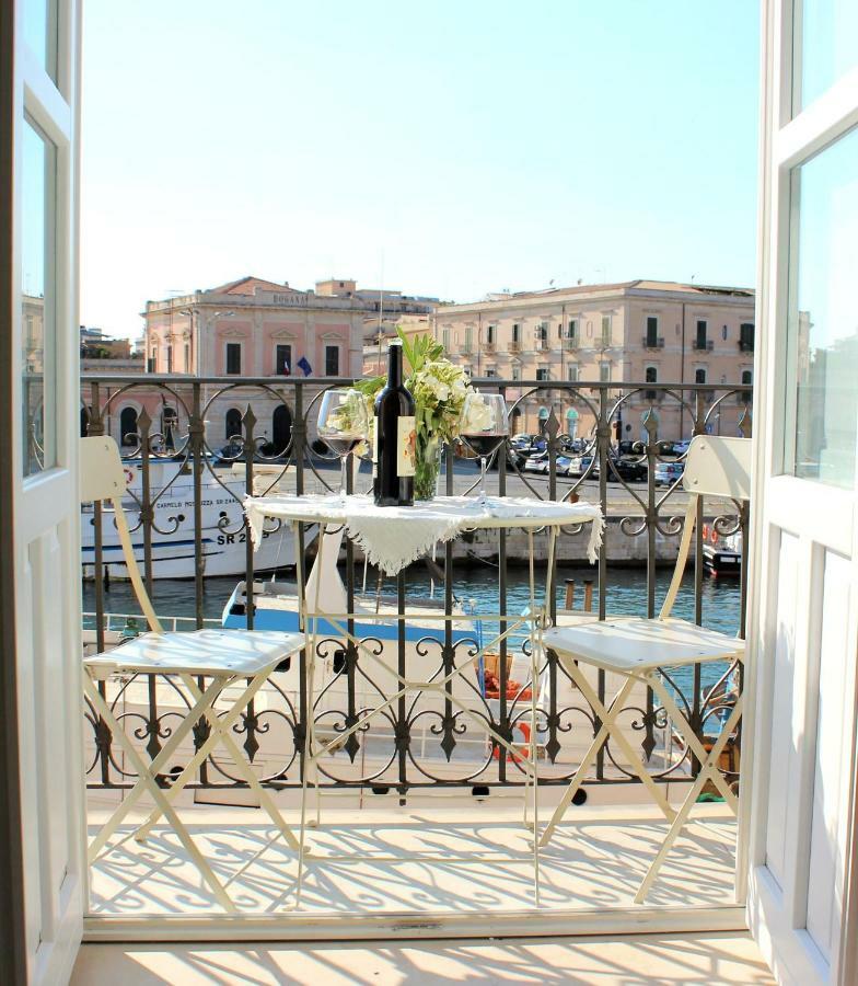 Suite 18, Casa Di Charme In Ortigia Siraküza Dış mekan fotoğraf